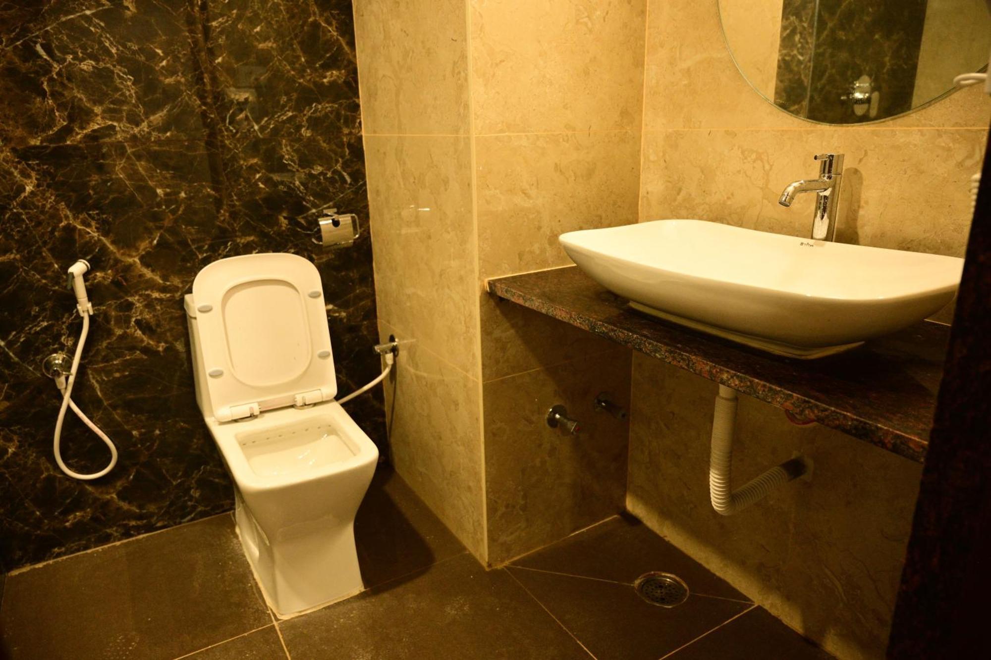 Hotel Dwaraka Kaglipur Luaran gambar